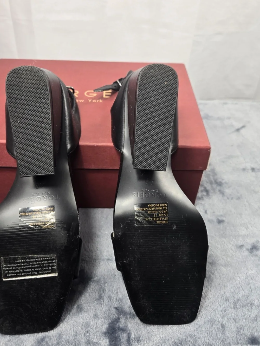 Torgeis Black leather wedged heel sandle